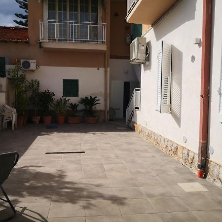 Apartmán Casa Viola Elegante E Sul Mare Di Mondello Palermo Exteriér fotografie